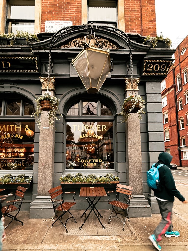 The Blackbird Pub in Earl's Court - from the outside